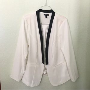 White Blazer with Black Detail | Torrid